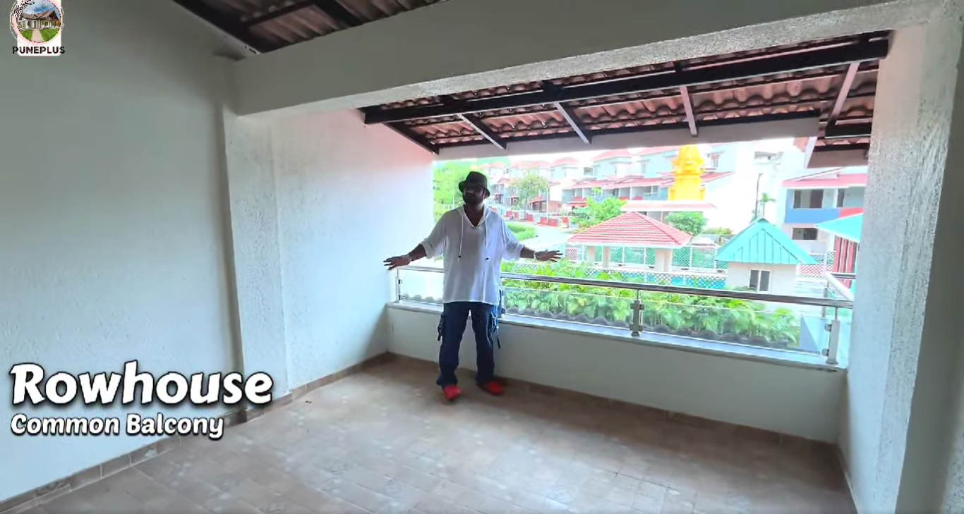 105-bungalow-00c46a35-fefb-480b-85f2-939fdf791d10.png
