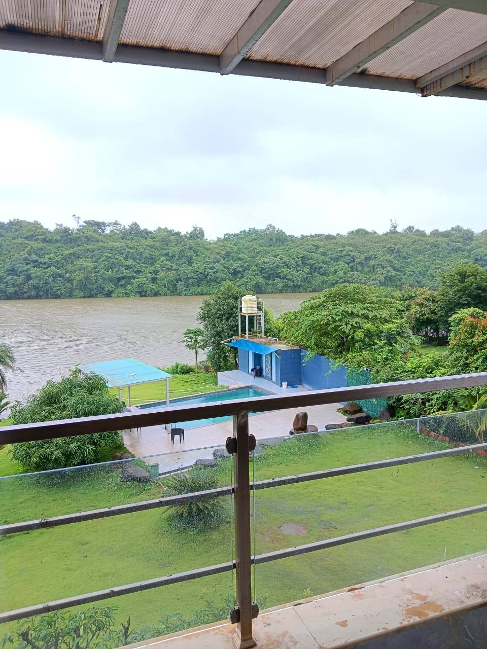 119-hotel-resort-9788efc9-0ea5-4e5b-a5b2-2208e2a0b56f.png