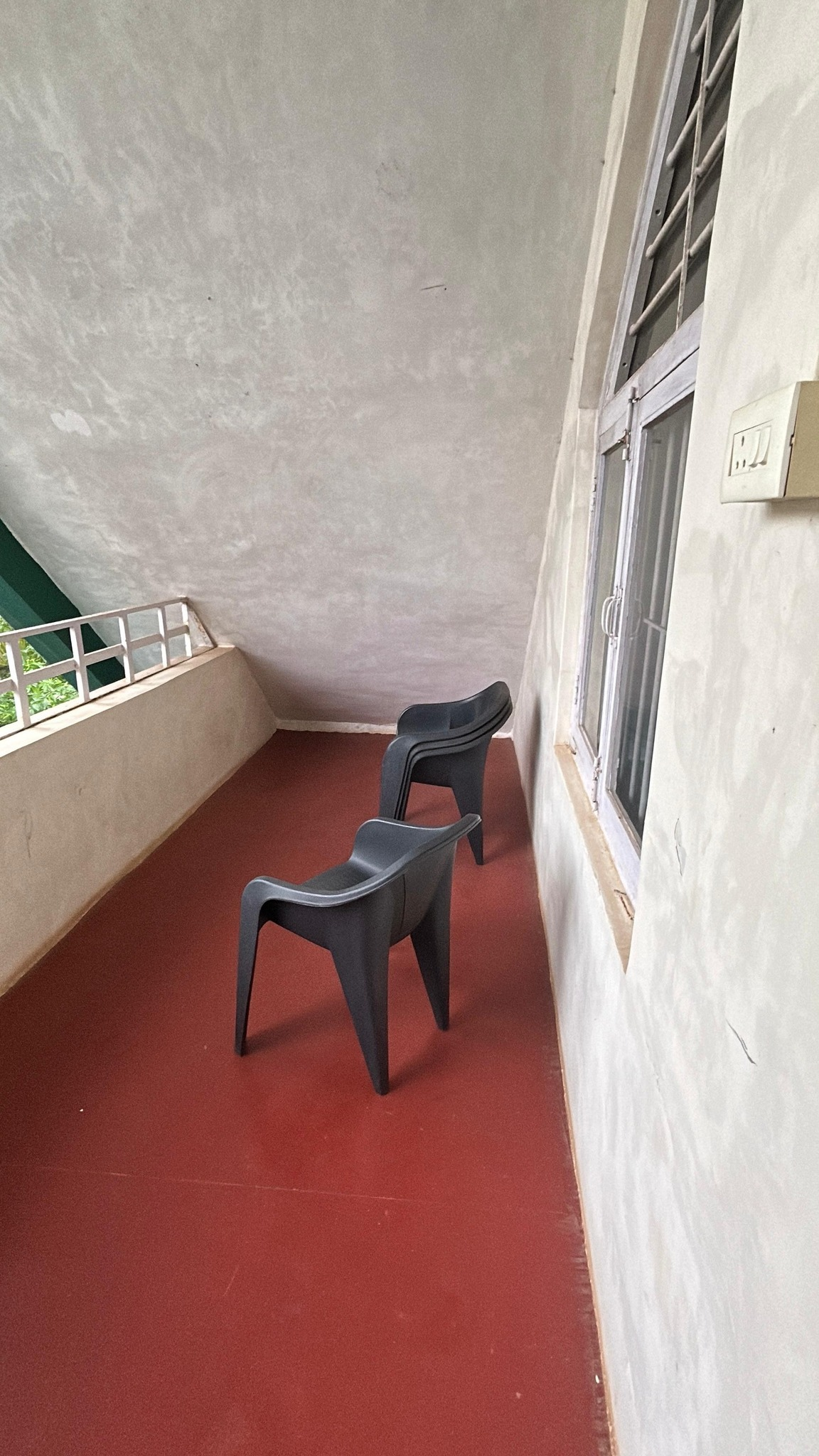 122-bungalow-0dfcd2cc-139a-4df5-bf92-ac4251afcc1d.png