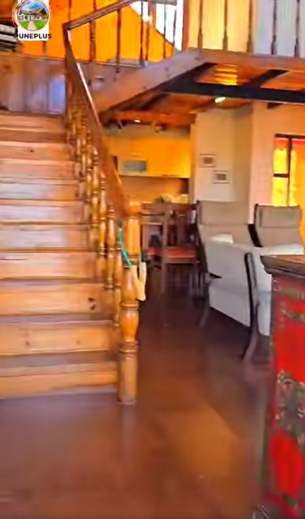 196-bungalow-95206ce8-4284-4839-b739-e1d645bdeba0.png