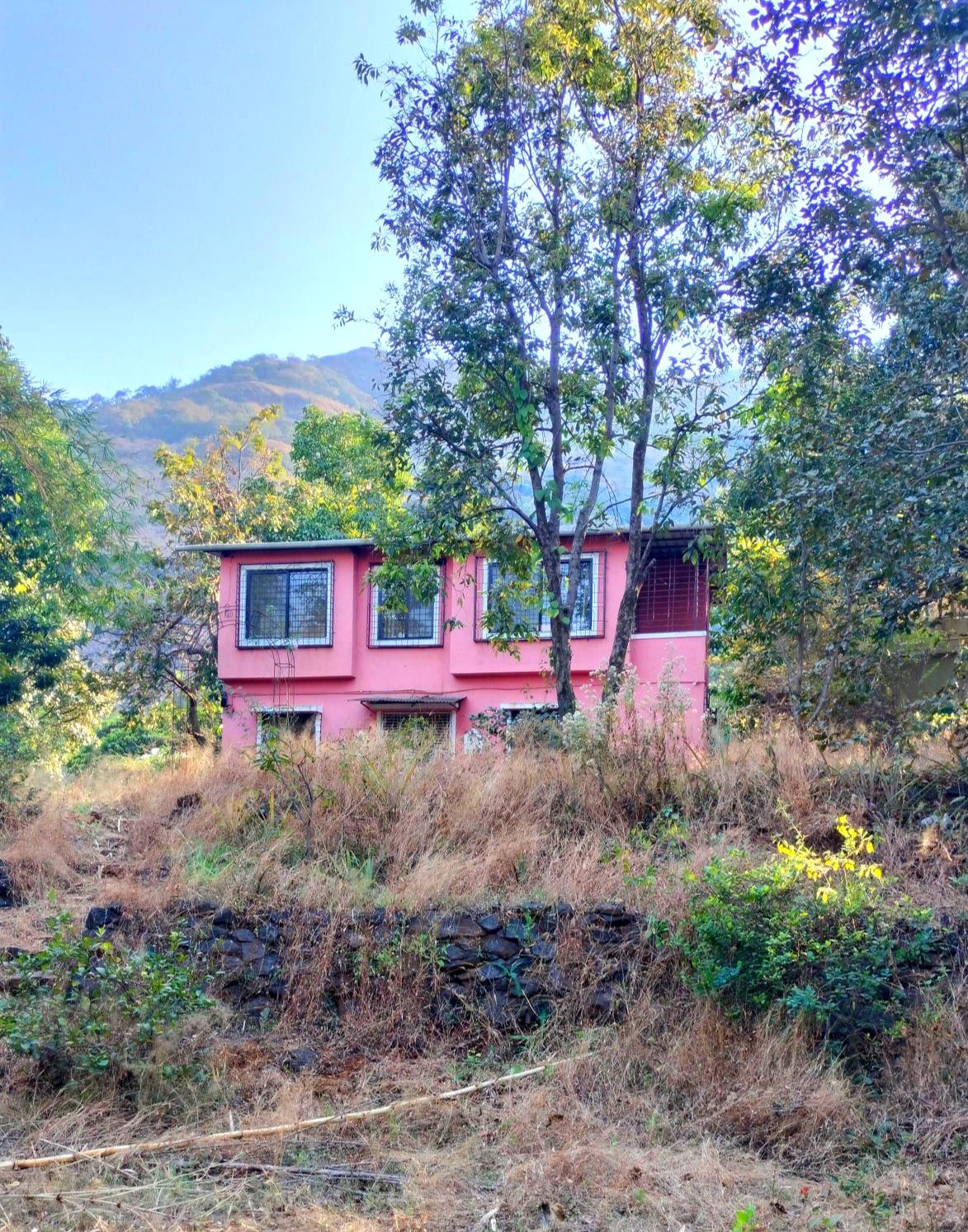 Girivan-Mulshi - 11 Gunthe Farmhouse Plot with 2 BHK Bungalow