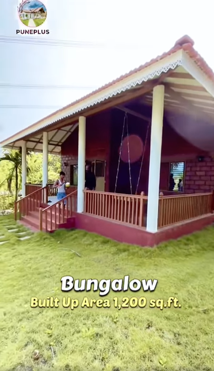 Guhagar-Shrungartali - 9 Gunthe NA Wadi with 2 BHK Bungalow