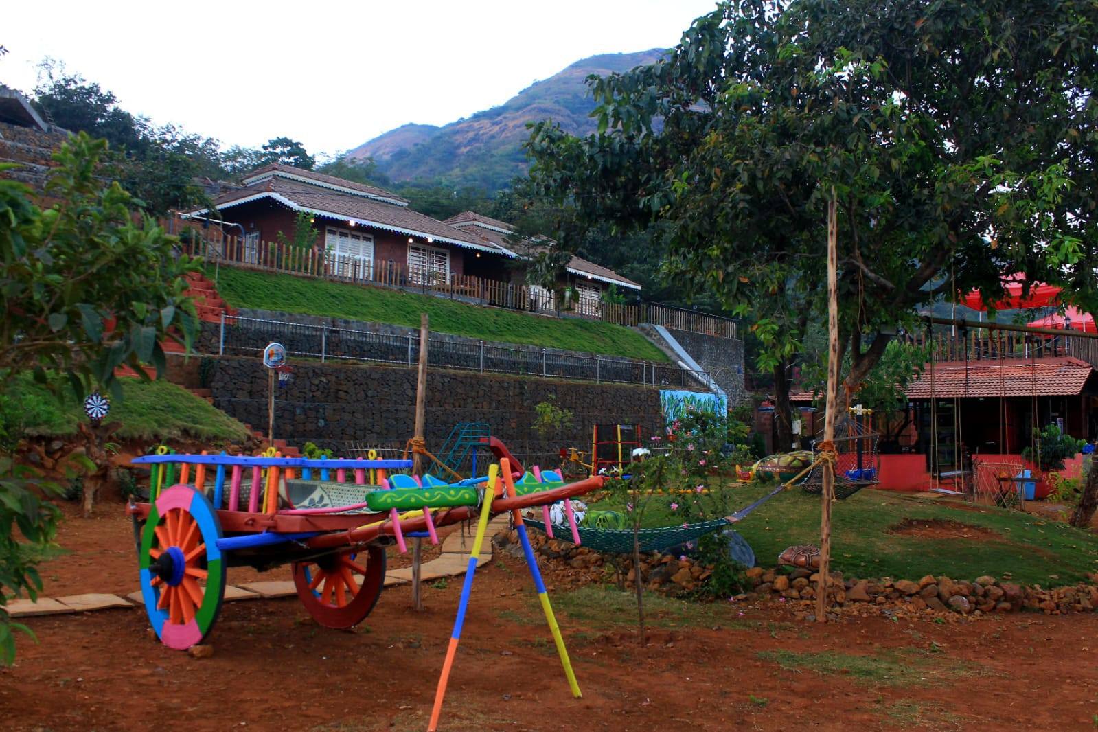 548-hotel-resort-80846f6e-fead-4d95-af2d-caf06a95537e.jpg