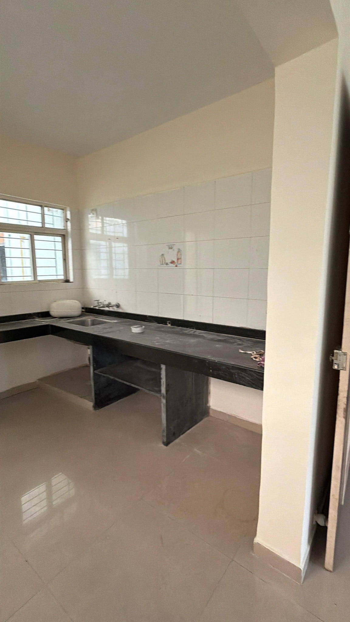 551-bungalow-d7f96fa6-5e9c-4dae-8823-4939f42394e0.jpg