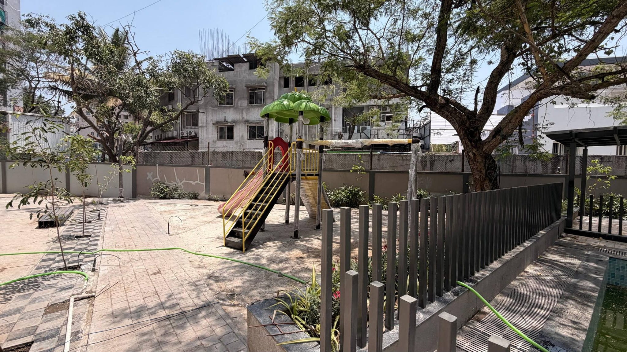 552-bungalow-8152f997-4cdb-42d3-b2cf-8f843ea2fa8a.jpg