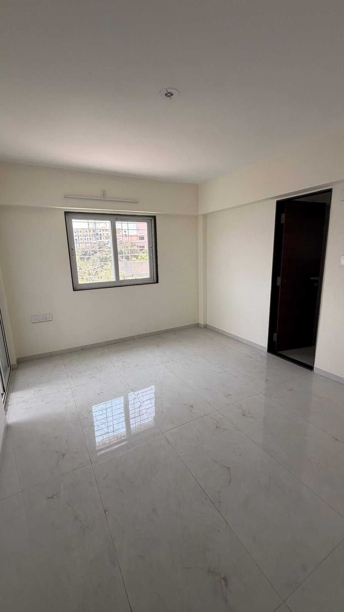 552-bungalow-c8cc2a16-07a3-4198-8e3e-d5d225387d93.jpg