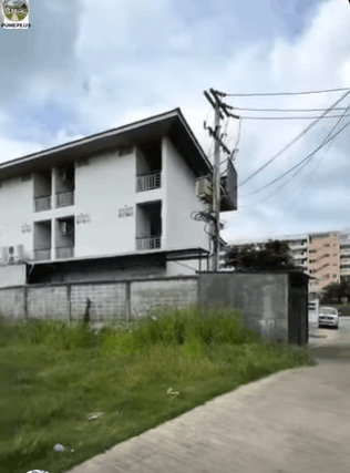 575-bungalow-dd2f7b11-ece7-43ef-81b9-9a2e39ab8590.png