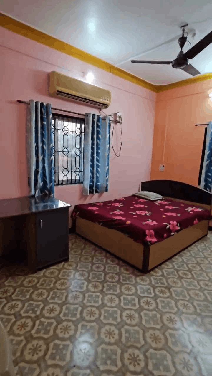 585-bungalow-c504ff87-294b-4874-b53e-11465ecee1f7.png