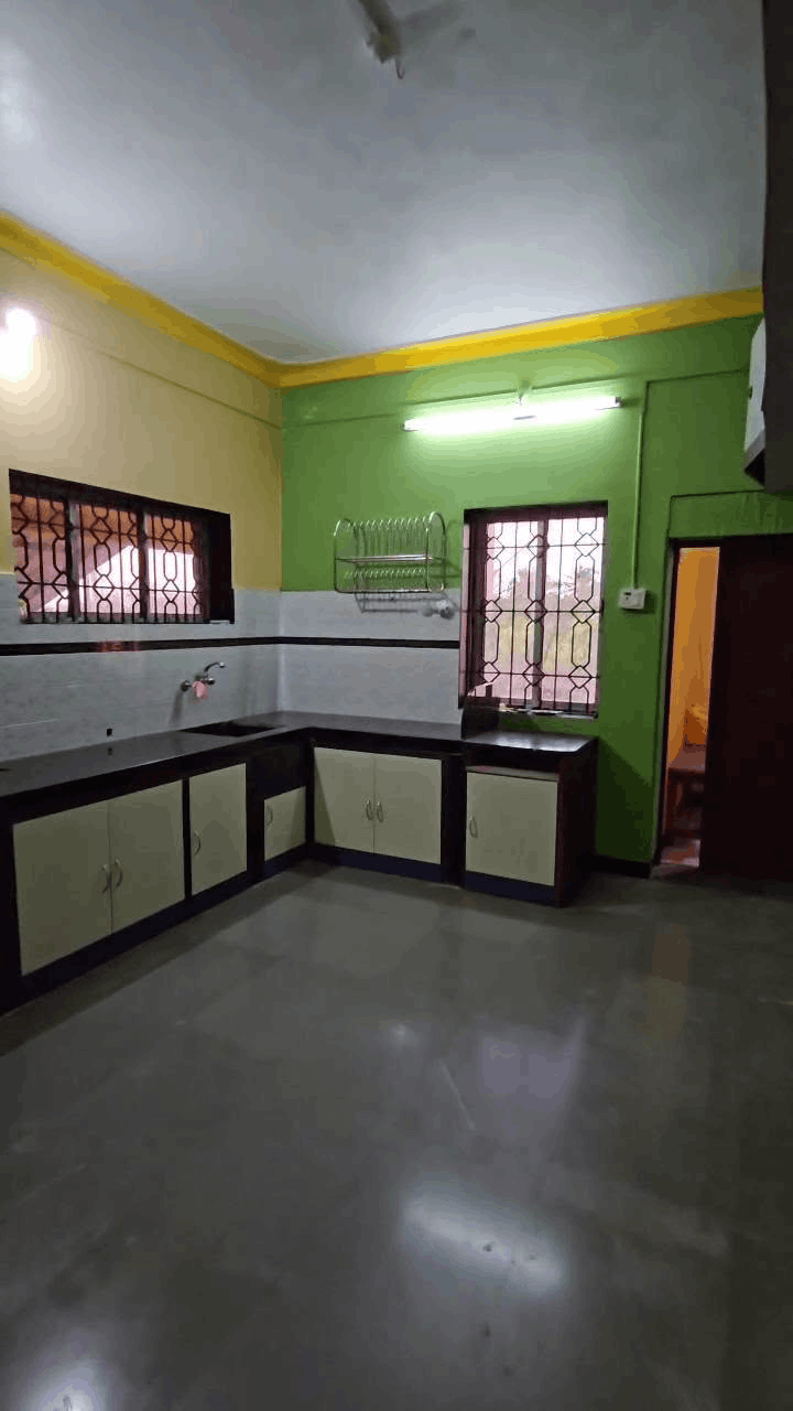 585-bungalow-d3afa7fd-ad15-4698-816a-677fc10c3a61.png
