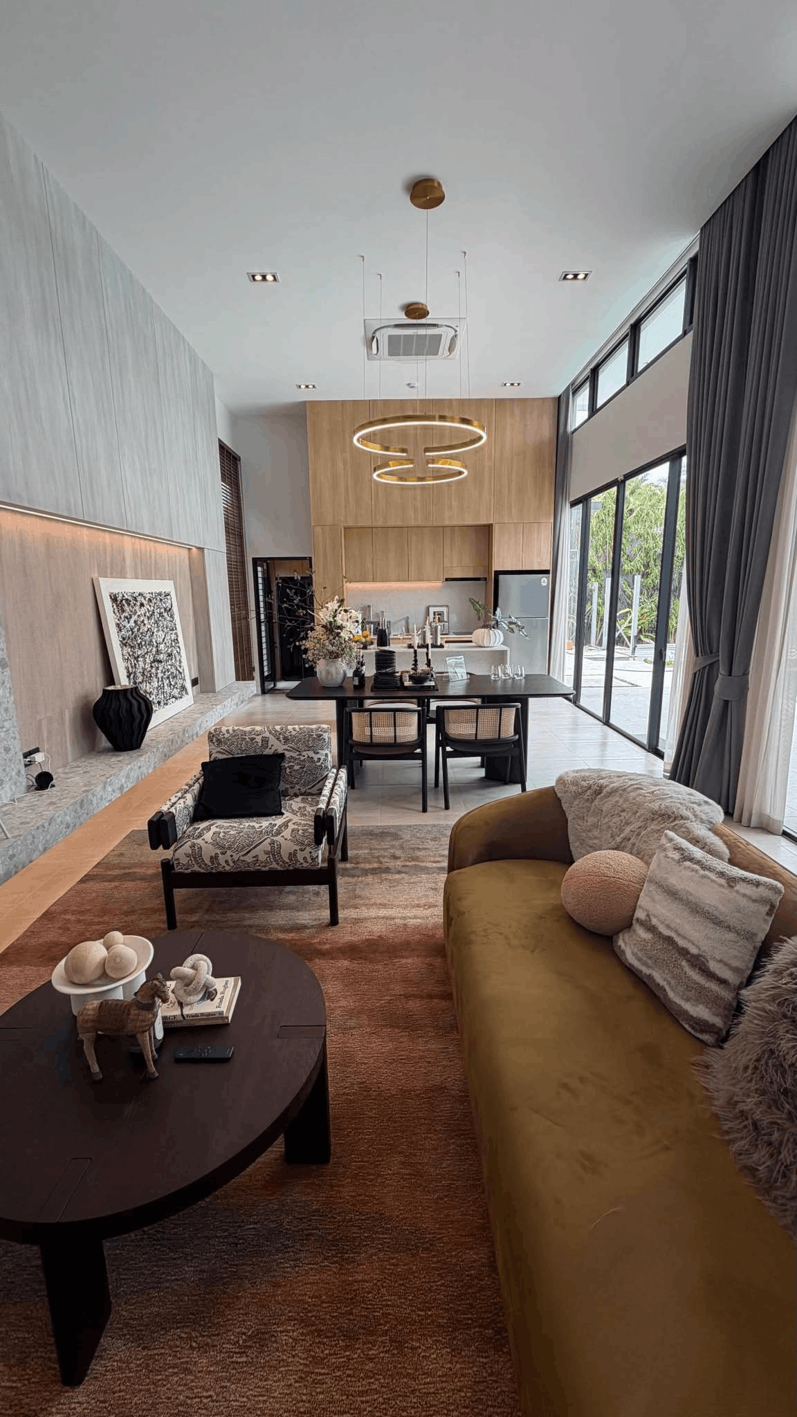 586-bungalow-c55eb843-5f8f-4d1e-8fc2-5d5d8b029f47.png