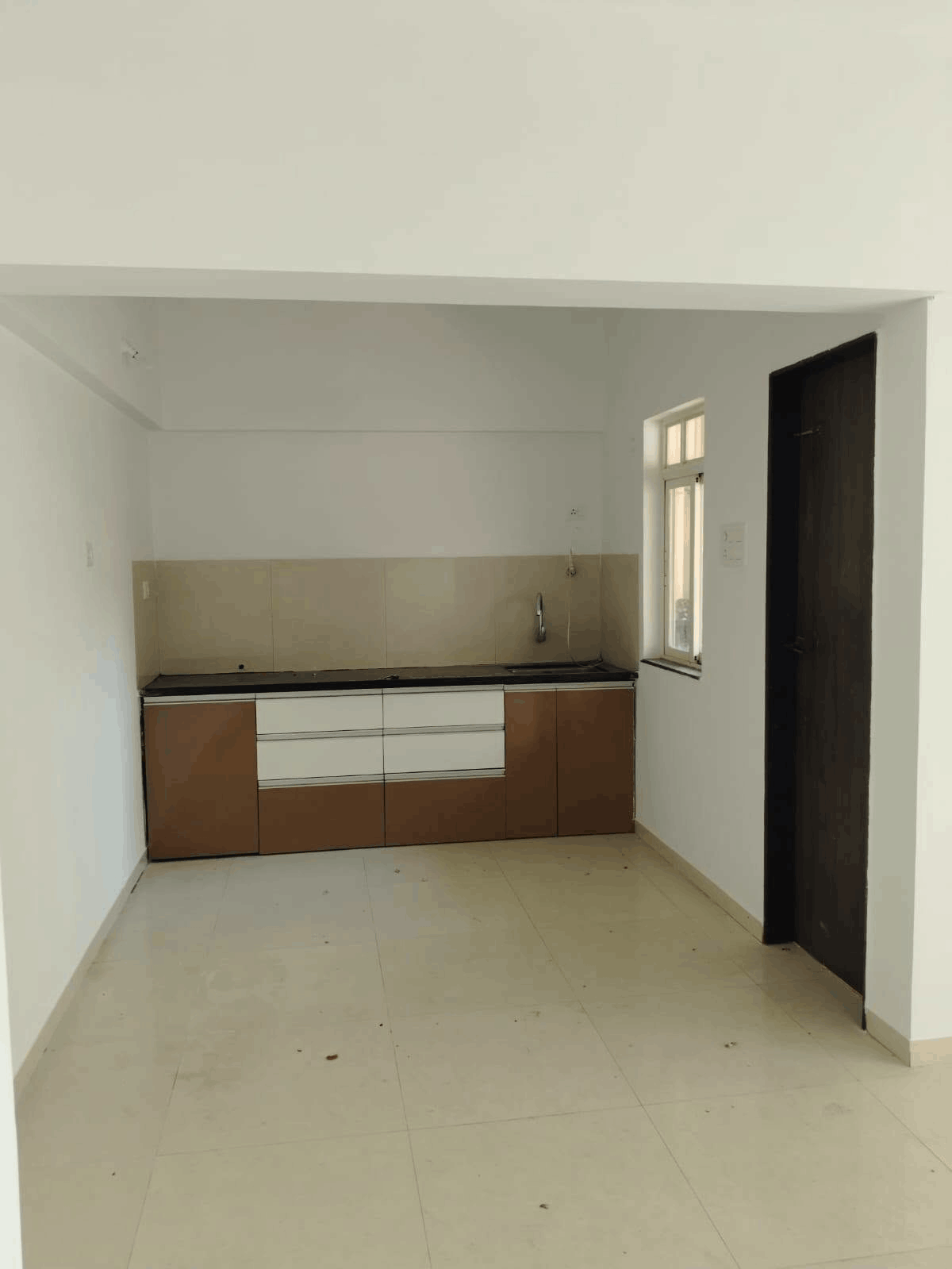 607-bungalow-97c59fbe-e774-4abf-91a3-6b0ea3bec156.png