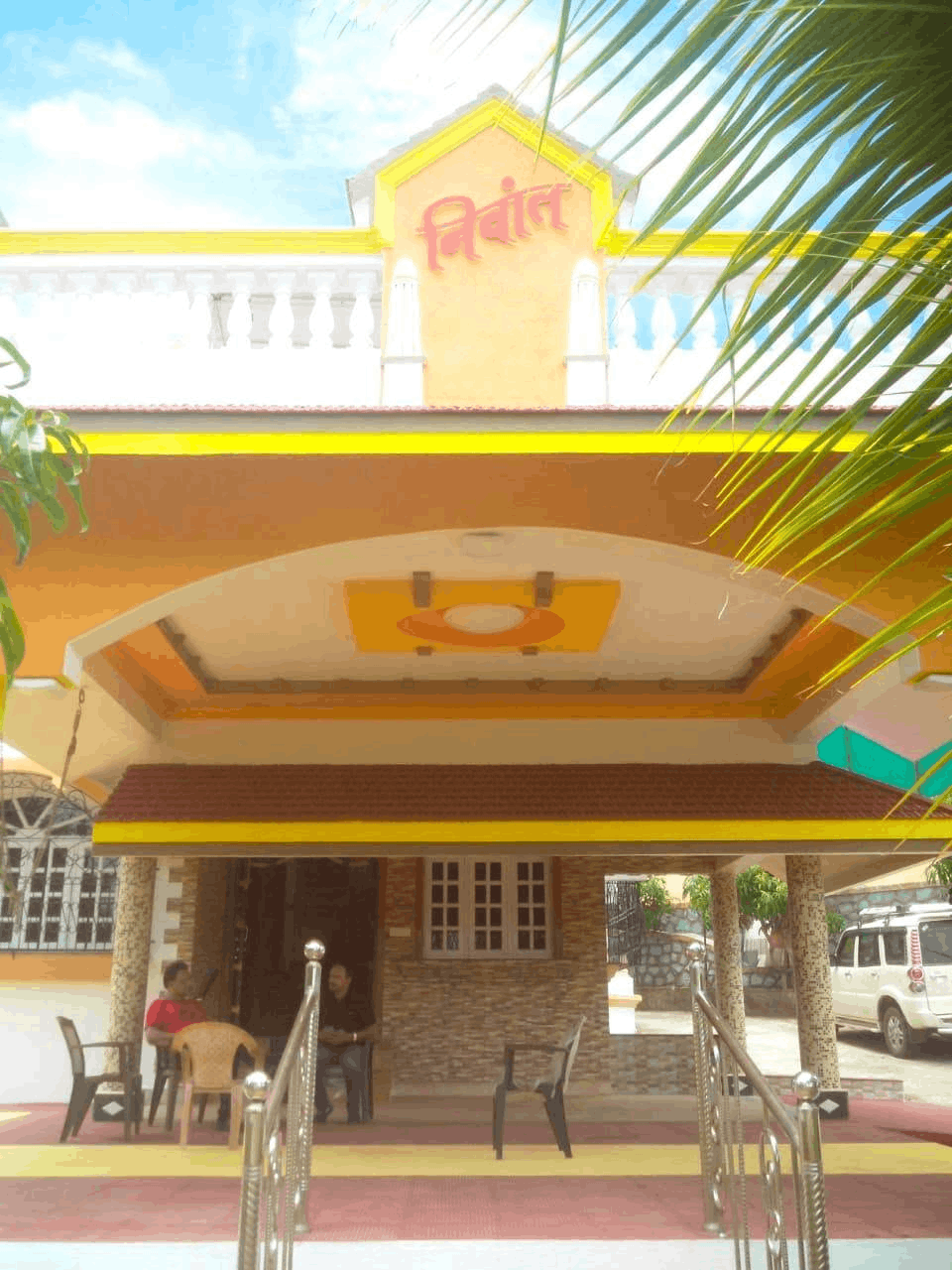 Alibaug-Murud - 4 BHK (2700 SQFT) Bungalow with Mango Orchard in 10 Gunthe Plot for Sale