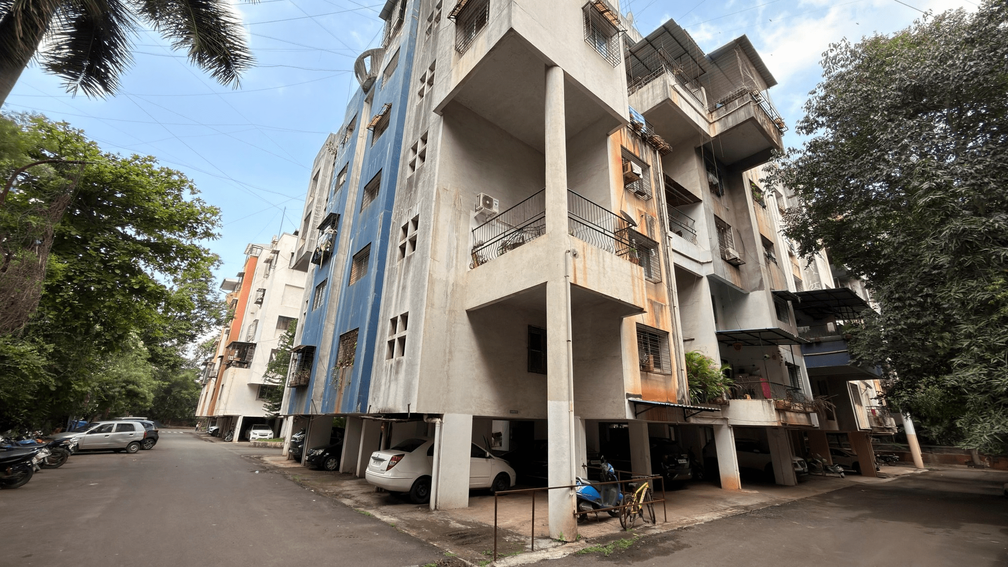 Pune-Ashok Nagar - 3 BHK (1300 SQFT) for Sale